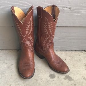 Men’s Nocona leather brown boots